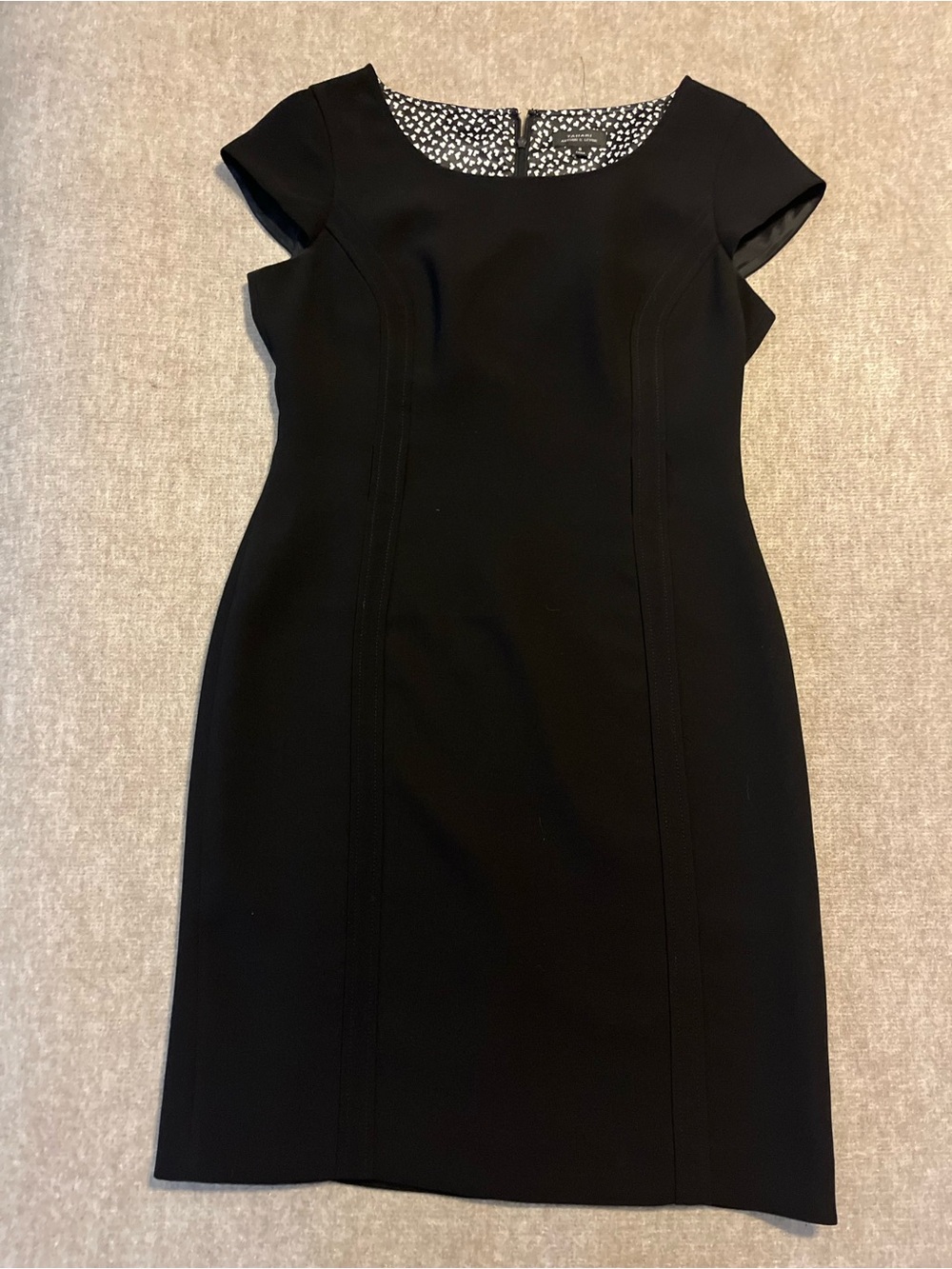 Tahari Arthur S. Levine Black Sheath Dress Size 8 Career Workwear